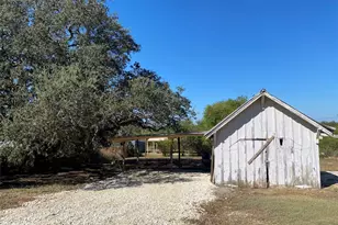 305 N Hall St, Richland Springs, TX 78643 - Photo 29