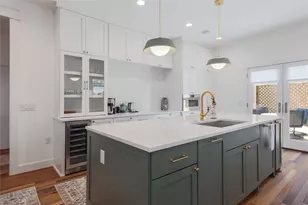 1701 Willow St, Austin, TX 78702 - Photo 5