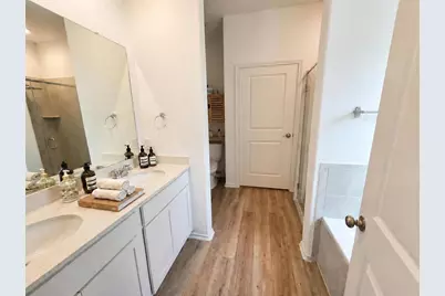 208 Wolf Springs Road, Georgetown, TX 78628 - Photo 13