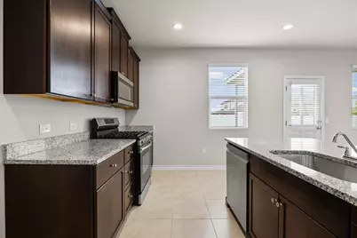 11000 Players Path, Austin, TX 78747 - Photo 11