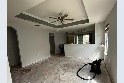 7608 Cayenne Lane, Austin, TX 78741 - Photo 3