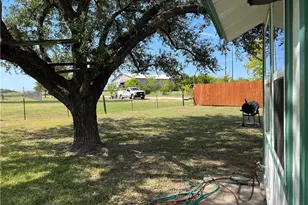 515 Bonita Vista Dr, Buda, TX 78610 - Photo 19