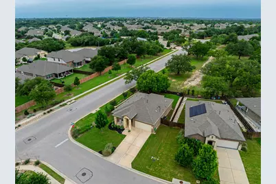 2205 Singletree Bend, Georgetown, TX 78628 - Photo 35