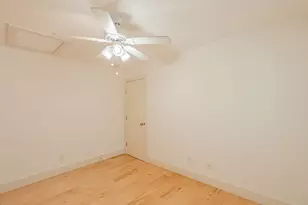 1307 E 52nd St, Austin, TX 78723 - Photo 7