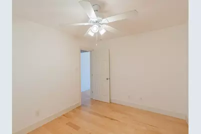 1307 E 52nd Street #2, Austin, TX 78723 - Photo 9