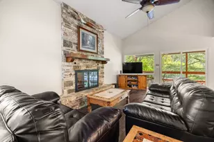 1540 Ponderosa Dr, New Braunfels, TX 78132 - Photo 9