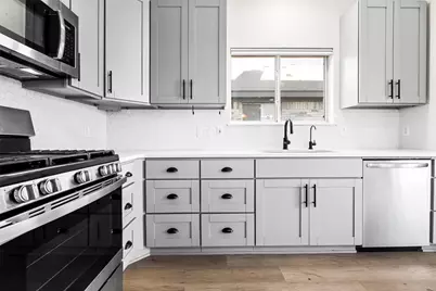 3817 Tailfeather Drive, Round Rock, TX 78681 - Photo 9