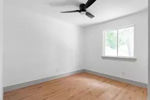 8001 Wakefield Dr, Austin, TX 78749 - Photo 23