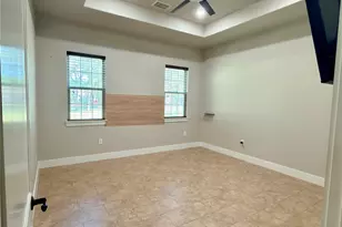 127 Comanche Trail, Elgin, TX 78621 - Photo 15