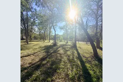 127 Comanche Trail #A, Elgin, TX 78621 - Photo 25