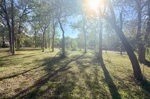 127 Comanche Trail, Elgin, TX 78621 - Photo 25