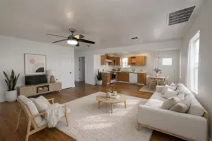 4611 Milburn Ln, Austin, TX 78702 - Photo 5