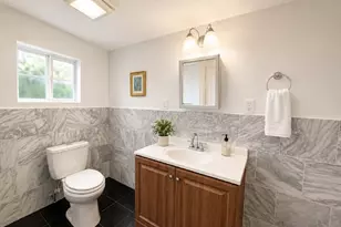 4611 Milburn Ln, Austin, TX 78702 - Photo 17