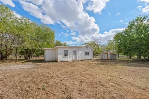 301 Tatum Rd, Martindale, TX 78655 - Photo 5
