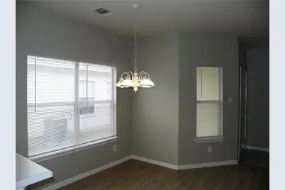 135 Marvin Cove, Hutto, TX 78634 - Photo 13