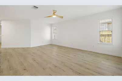 218 Altamont Street, Hutto, TX 78634 - Photo 7
