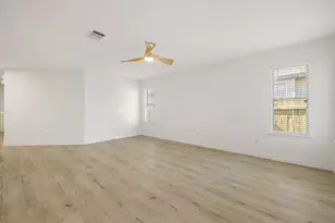 218 Altamont St, Hutto, TX 78634 - Photo 7