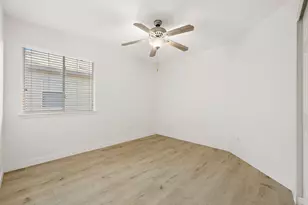218 Altamont St, Hutto, TX 78634 - Photo 17