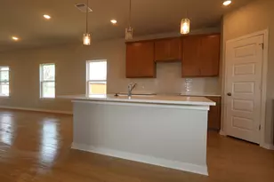 547 Bishop Wood Rd, Dripping Springs, TX 78620 - Photo 5