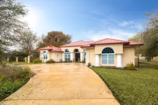 1202 Sierra Vista Cove, Lockhart, TX 78644 - Photo 3