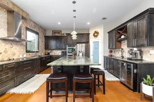 1202 Sierra Vista Cove, Lockhart, TX 78644 - Photo 11