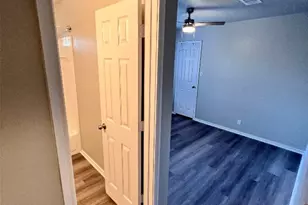 1801 Constantino Cir, Austin, TX 78745 - Photo 19