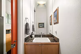 1708 Harvey, Austin, TX 78702 - Photo 17