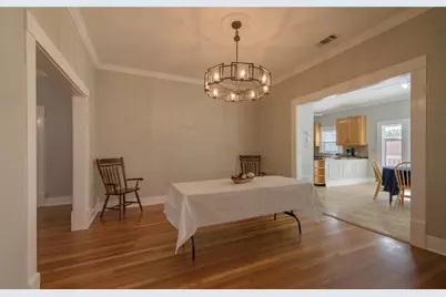 307 E Walnut Drive, Austin, TX 78753 - Photo 11