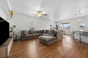 6289 Mantalcino Dr, Round Rock, TX 78665 - Photo 11