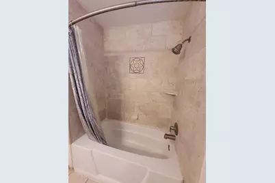 306 E Anderson Avenue, Round Rock, TX 78664 - Photo 11