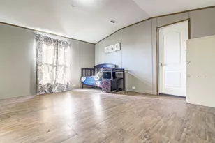 469 Rancho Linda Dr, Lockhart, TX 78644 - Photo 15