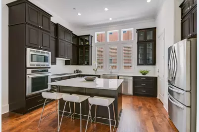 1023 Juniper Street, Austin, TX 78702 - Photo 3