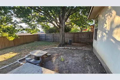 107 Helen Cove, Hutto, TX 78634 - Photo 25