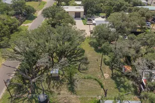 24705 Whitney Dr, Spicewood, TX 78669 - Photo 27