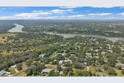 24705 Whitney Drive, Spicewood, TX 78669 - Photo 29