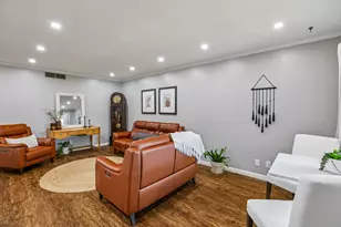 7920 Rockwood Ln, Austin, TX 78757 - Photo 5