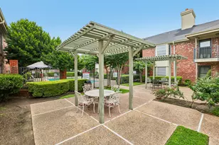 7920 Rockwood Ln, Austin, TX 78757 - Photo 21