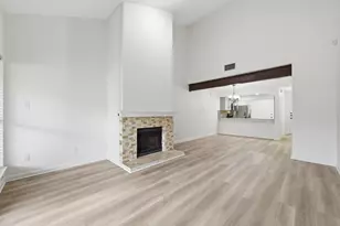 8110 Baywood Dr, Austin, TX 78759 - Photo 21