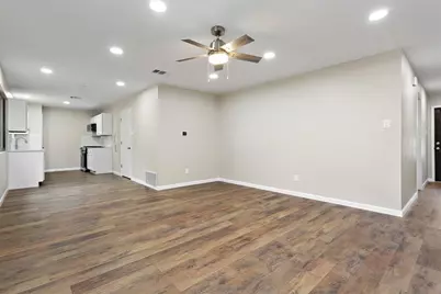 1905 Farnswood Drive, Round Rock, TX 78664 - Photo 5