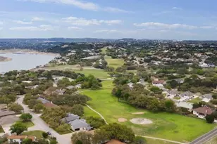 20800 Bonanza St, Lago Vista, TX 78645 - Photo 13