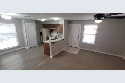 20800 Bonanza Street #B, Lago Vista, TX 78645 - Photo 7