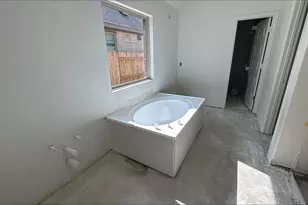 271 Grey Leaf Rd, Buda, TX 78610 - Photo 5