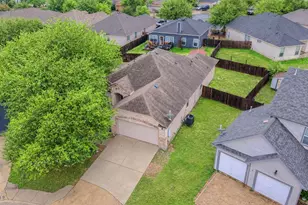 140 Dropper, Kyle, TX 78640 - Photo 3