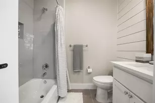 231 Hacienda Pl, Dripping Springs, TX 78620 - Photo 31