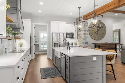 231 Hacienda Place, Dripping Springs, TX 78620 - Photo 5