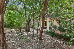 1754 N Bishop St, San Marcos, TX 78666 - Photo 37