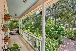 1754 N Bishop St, San Marcos, TX 78666 - Photo 9