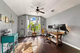 703 Sparkling Brook Ln, Leander, TX 78641 - Photo 19