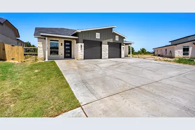 1301 Lone Pine Way, Killeen, TX 76543 - Photo 1