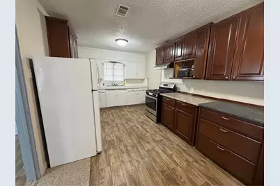 511 Bowser Street, Rockdale, TX 76567 - Photo 7